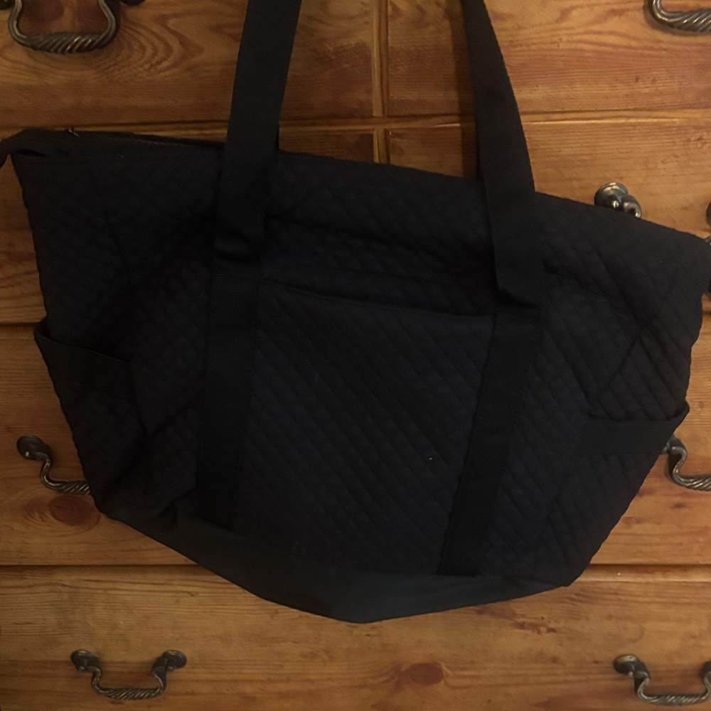 Elegant Black Quilted Travel Bag